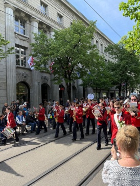 Kadettenmusik am Sechseläuten 2025